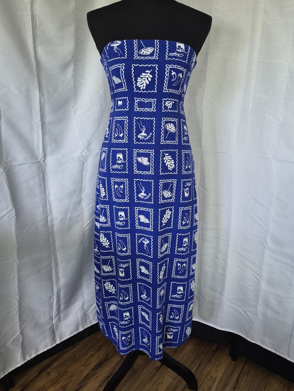 Paper Heart Tube Top Maxi Dress Blue White Vaca Resort Wear Drinks Tropical